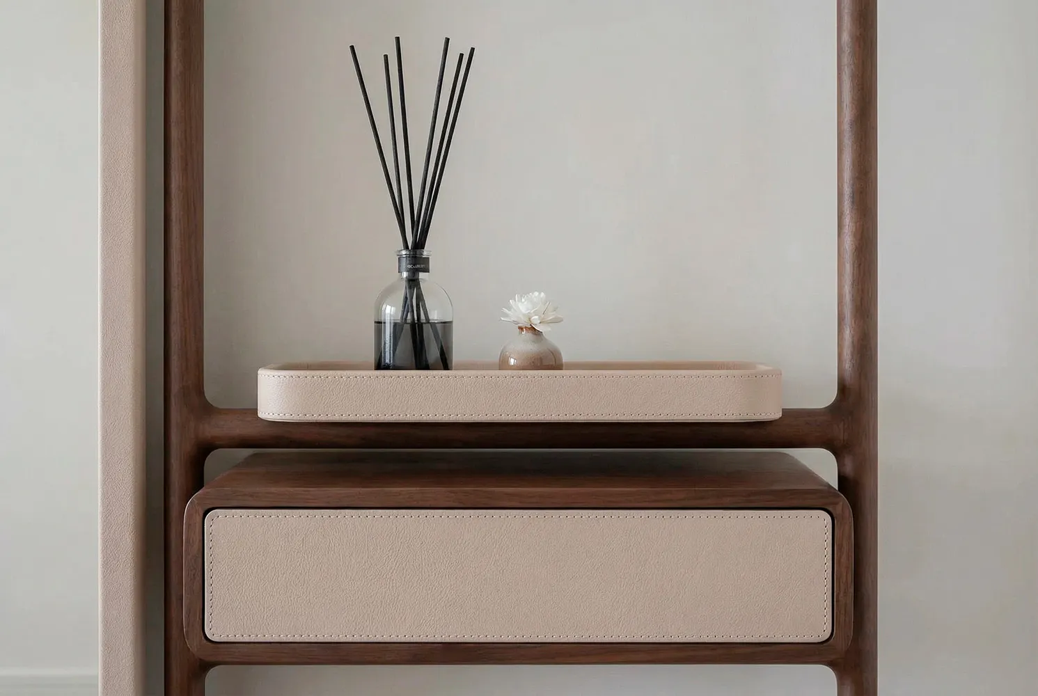 Система хранения LETTA в проекте «Бежевая квартира» Виктории Вольвач: эстетика порядка